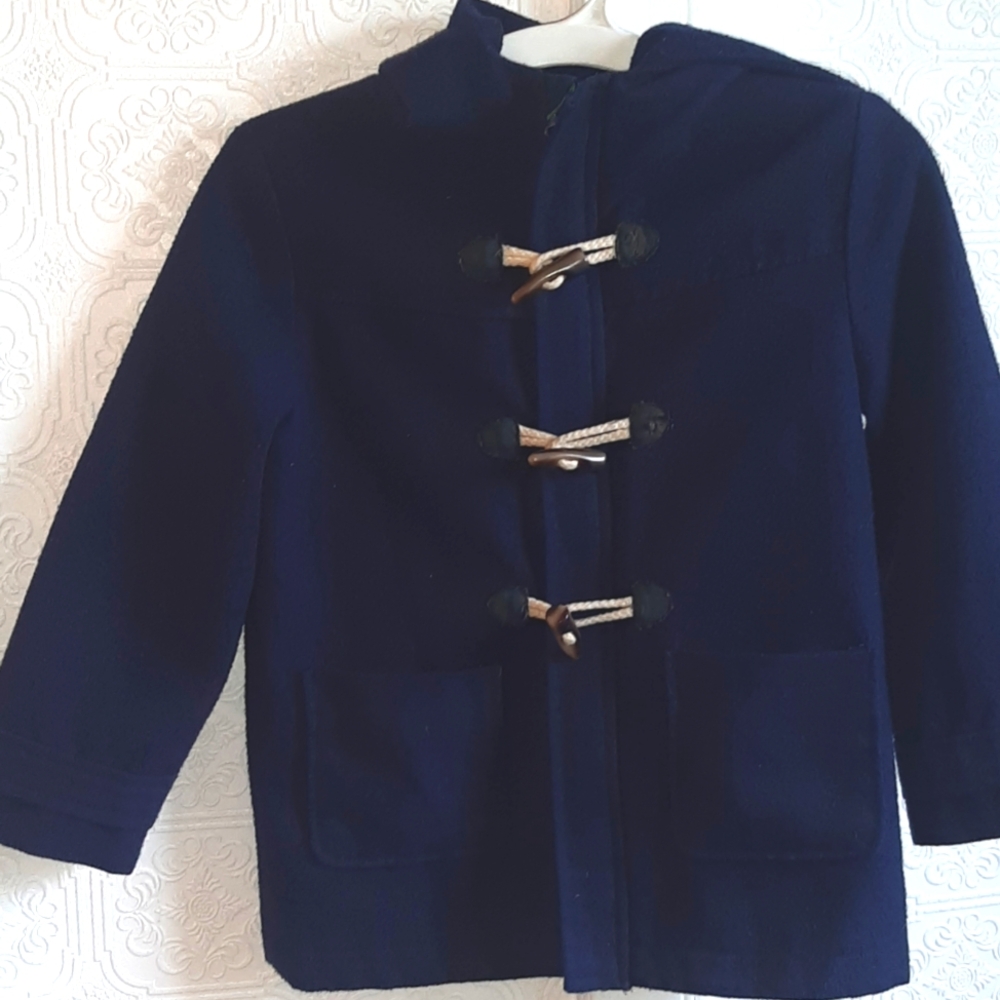 5T toggle coat, blue with kelly green dog pattern liner and HOOD. ADORABLE!